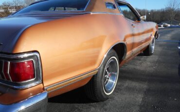 Mercury-Cougar-1976-Coupe-13