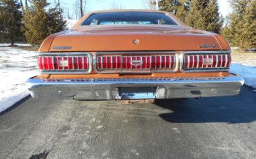 Mercury-Cougar-1976-Coupe-3