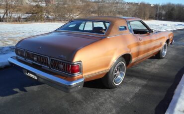 Mercury-Cougar-1976-Coupe-4