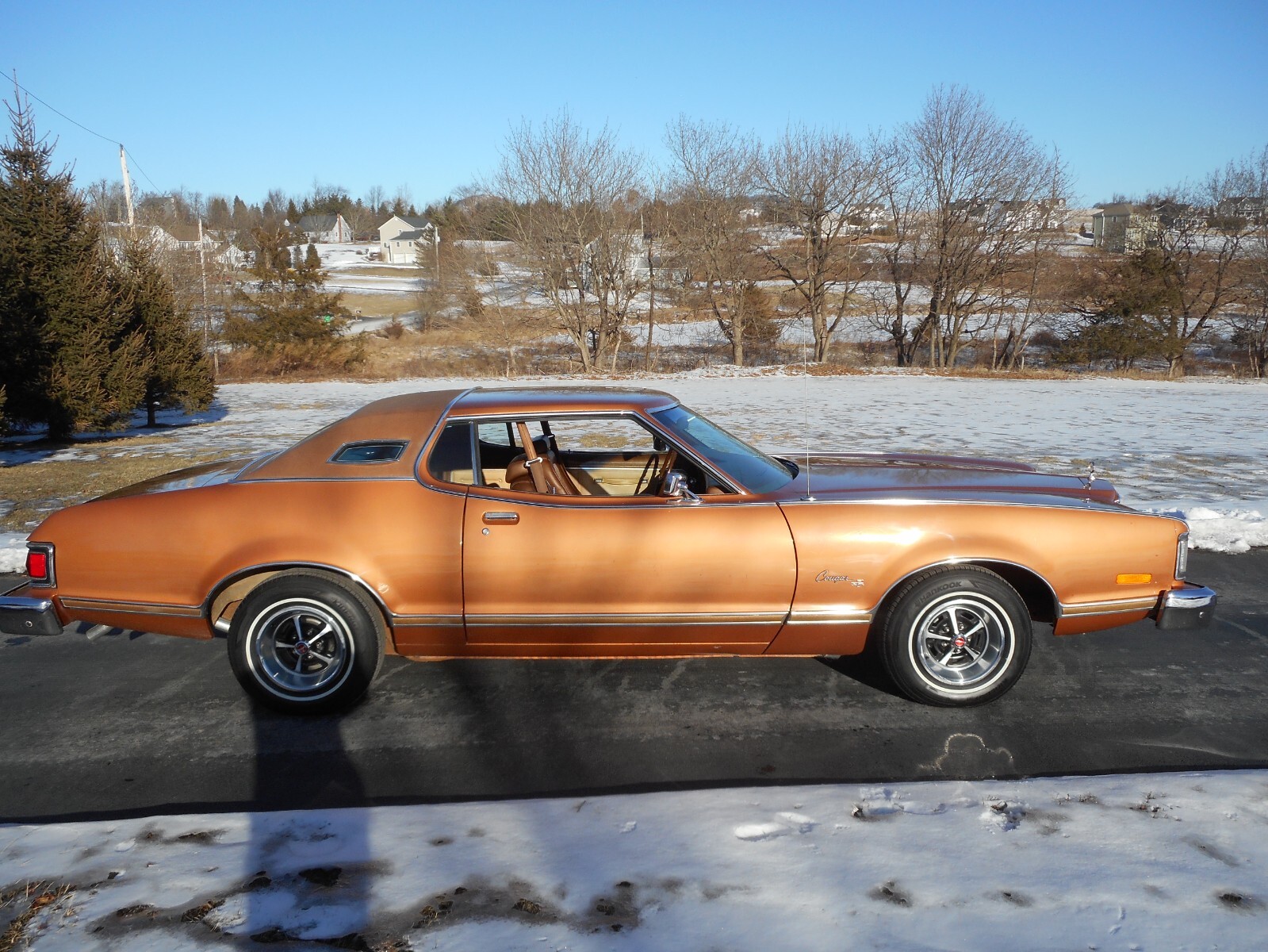 Mercury-Cougar-1976-Coupe-5