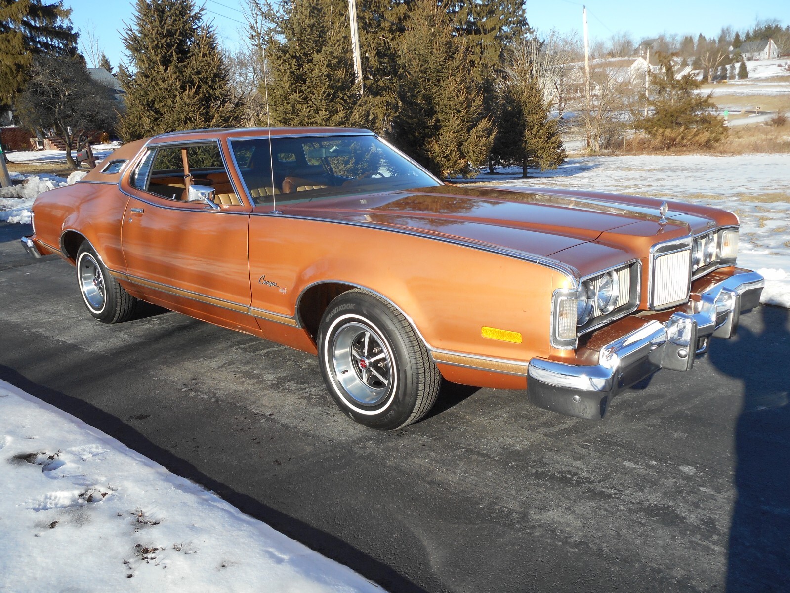 Mercury-Cougar-1976-Coupe-6