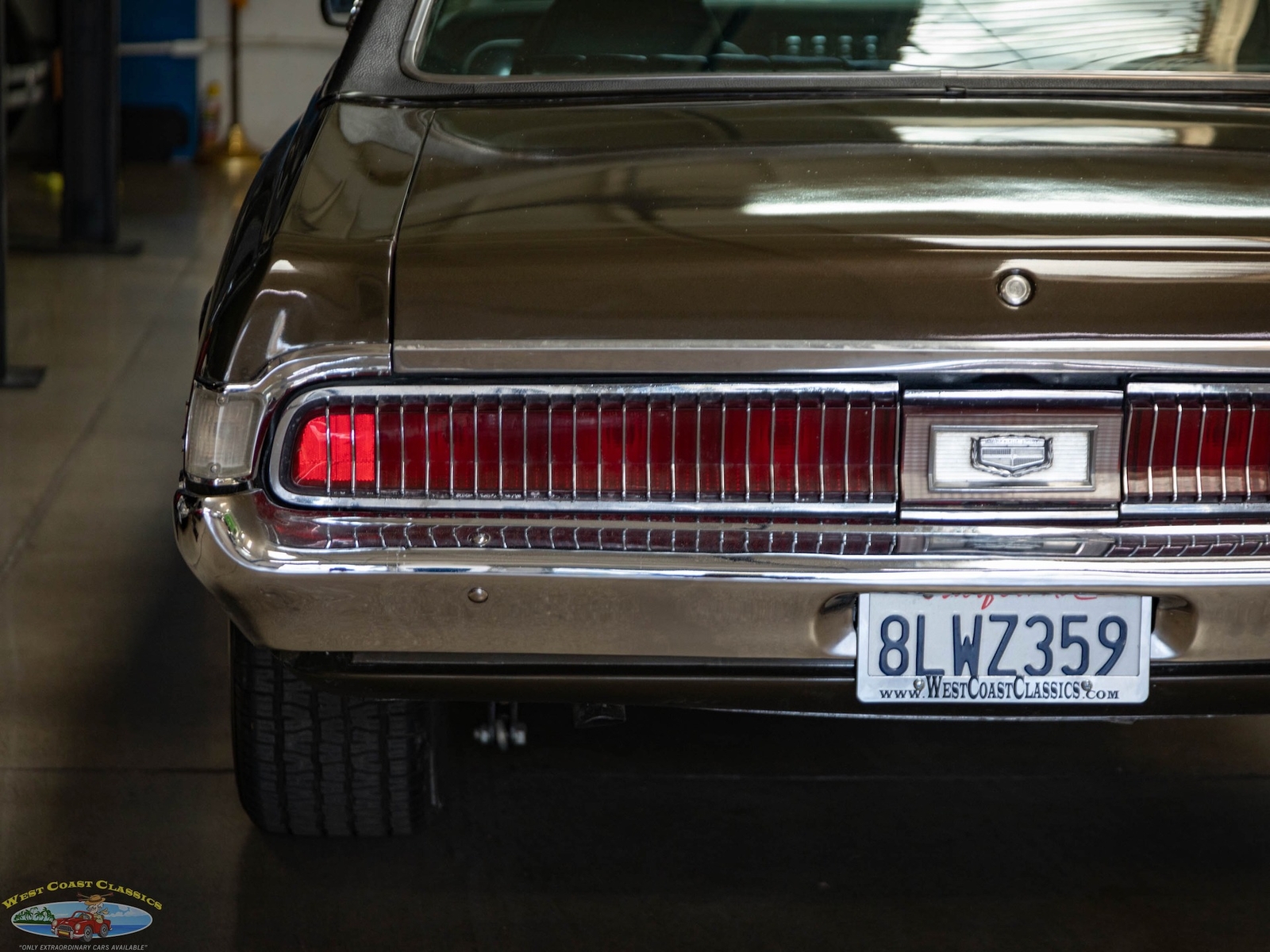 Mercury-Cougar-XR7-428-CJ-1969-2-Door-Hardtop-17