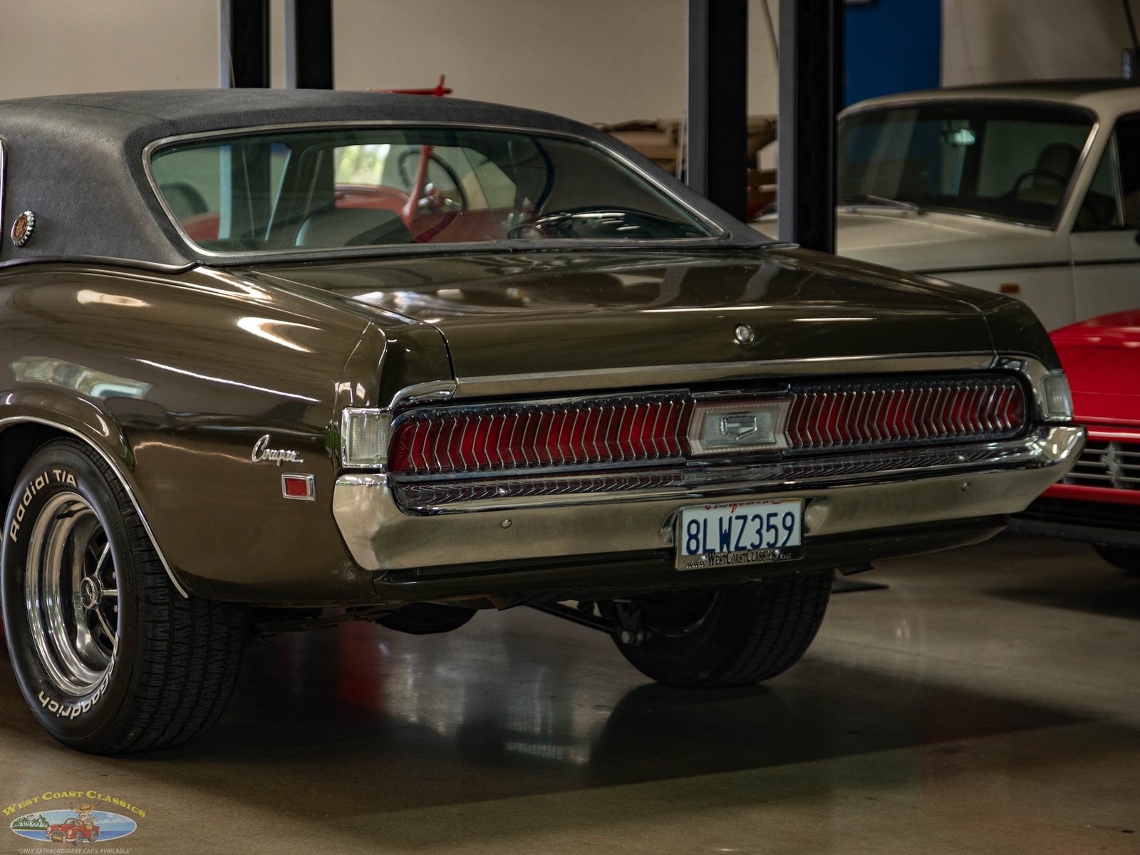 Mercury-Cougar-XR7-428-CJ-1969-2-Door-Hardtop-22