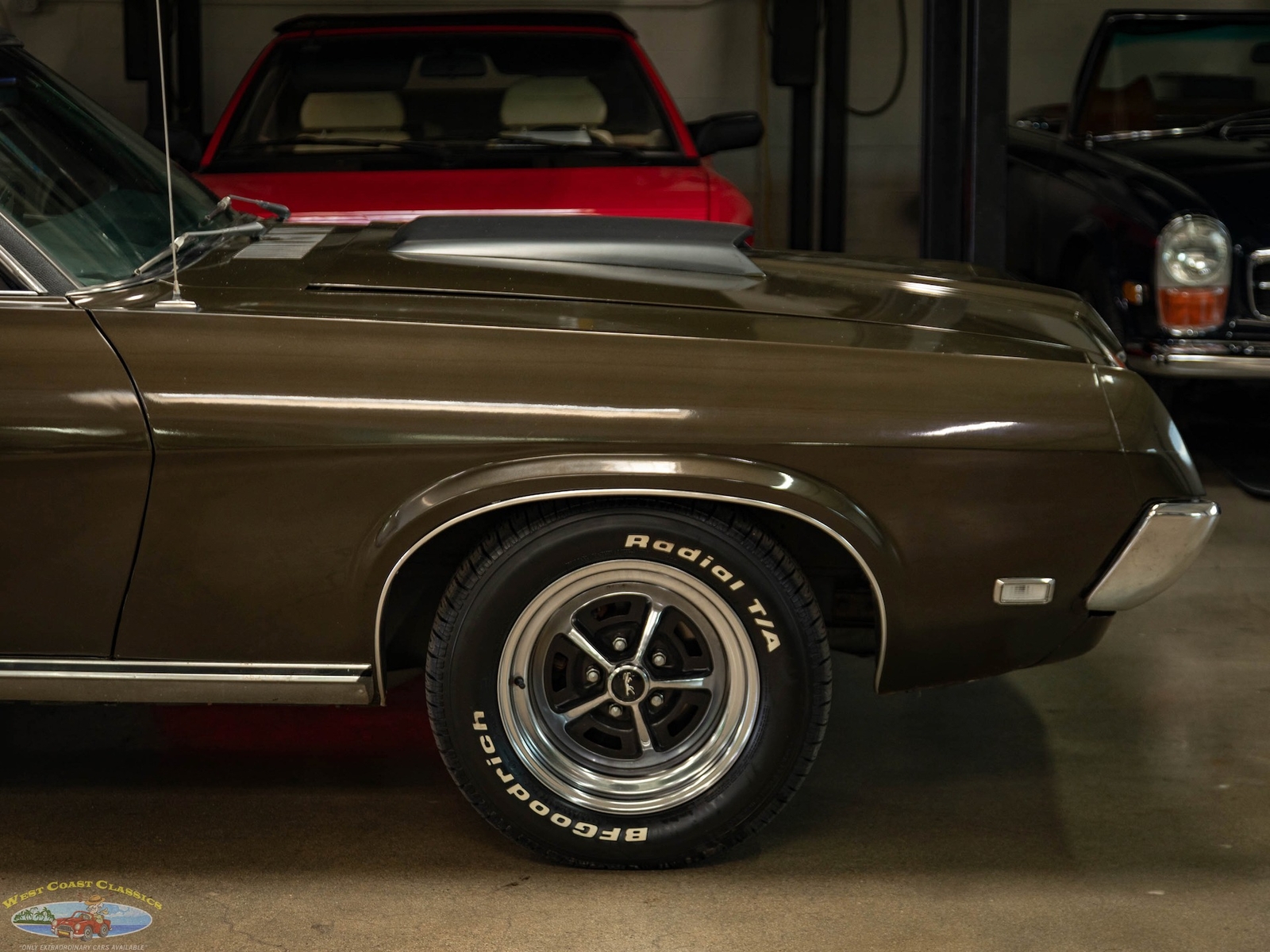 Mercury-Cougar-XR7-428-CJ-1969-2-Door-Hardtop-3