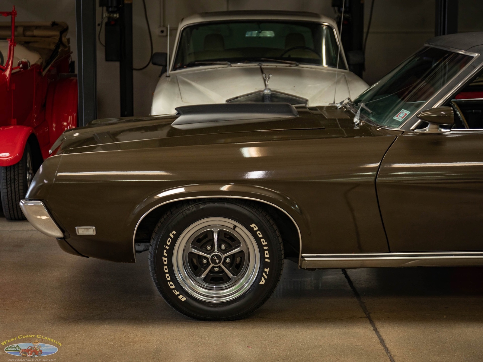 Mercury-Cougar-XR7-428-CJ-1969-2-Door-Hardtop-4