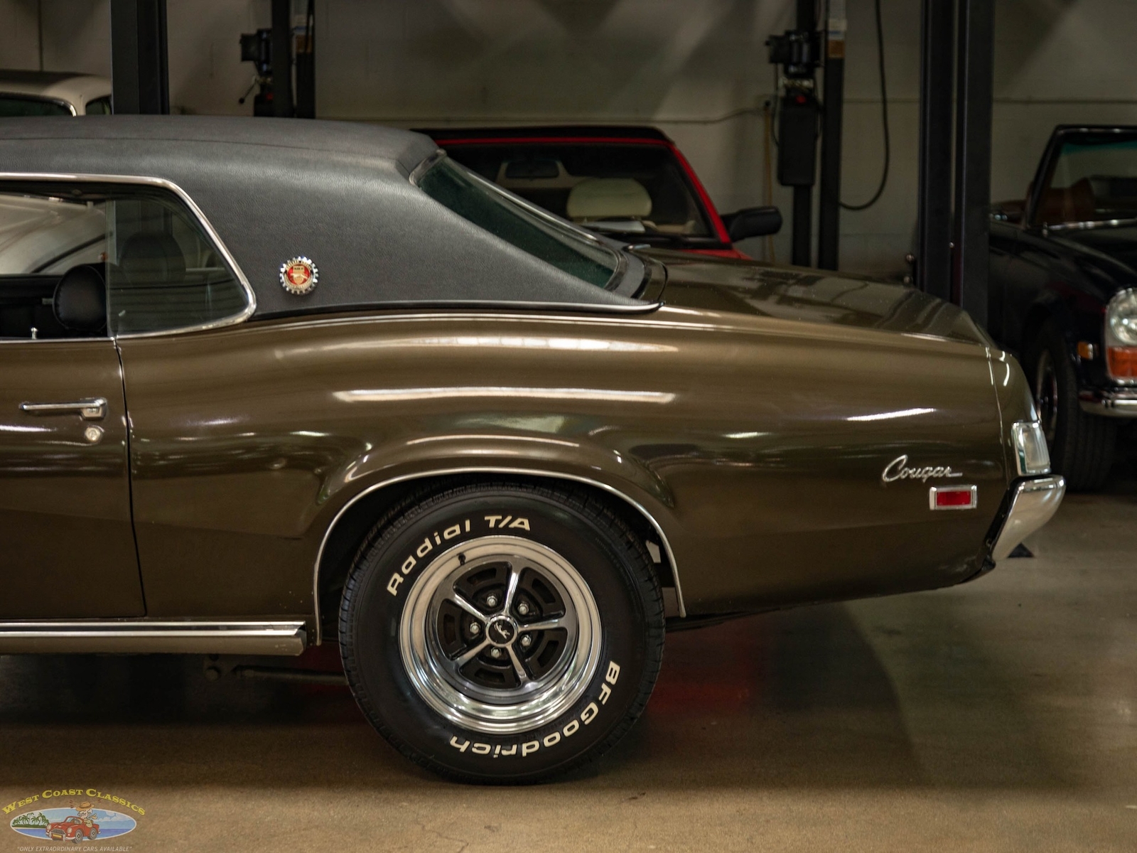 Mercury-Cougar-XR7-428-CJ-1969-2-Door-Hardtop-6