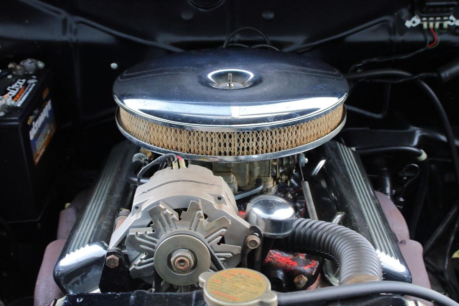 Mercury-Eight-1940-4-Door-12