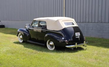 Mercury-Eight-1940-4-Door-20