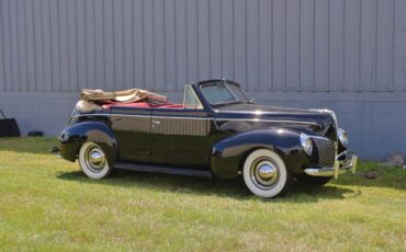 Mercury-Eight-1940-4-Door-8