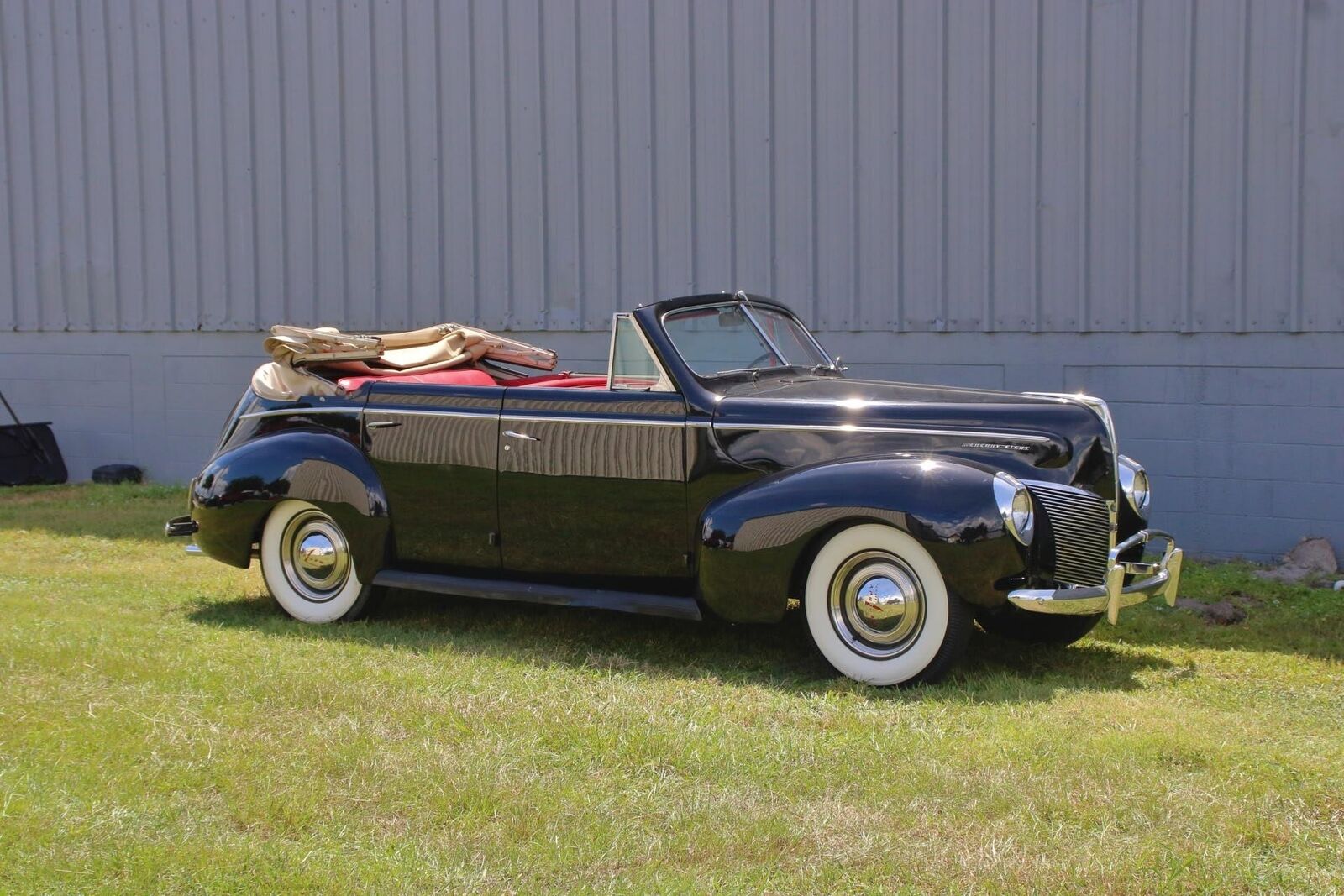 Mercury-Eight-1940-4-Door-8