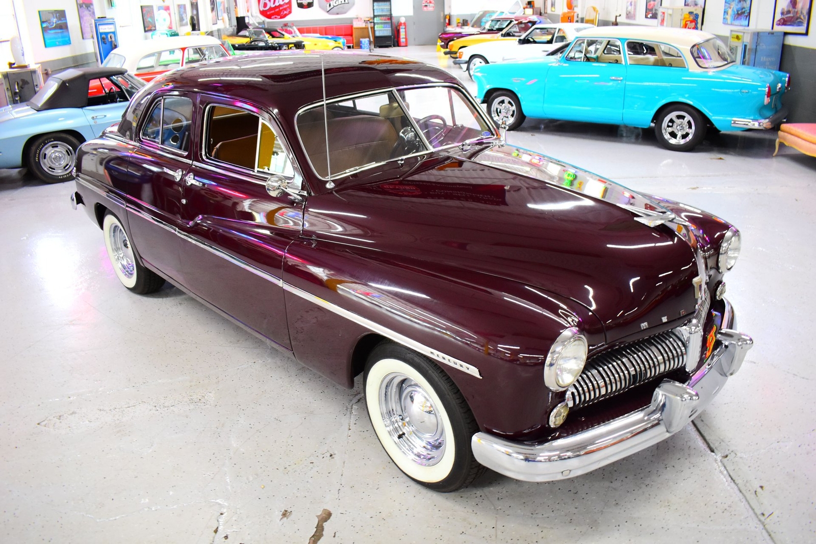 Mercury-Eight-1949-Sedan-1