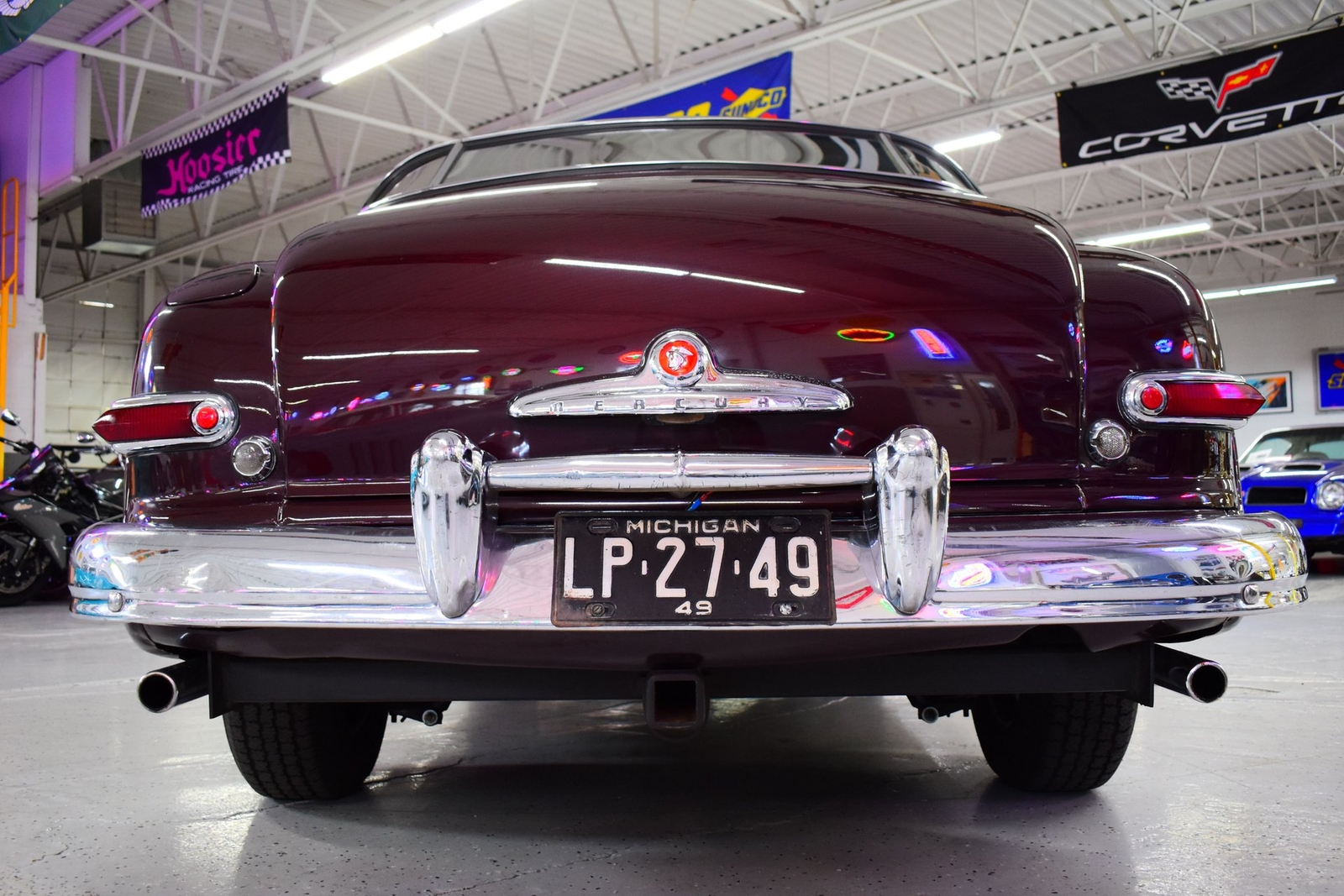 Mercury-Eight-1949-Sedan-15