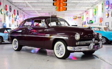 Mercury-Eight-1949-Sedan