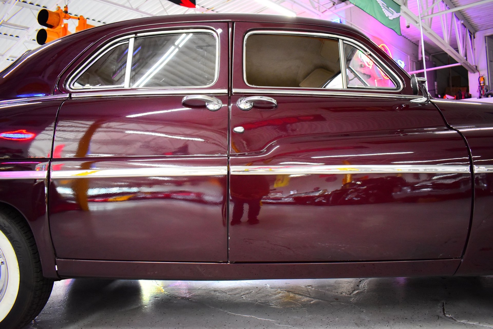 Mercury-Eight-1949-Sedan-8