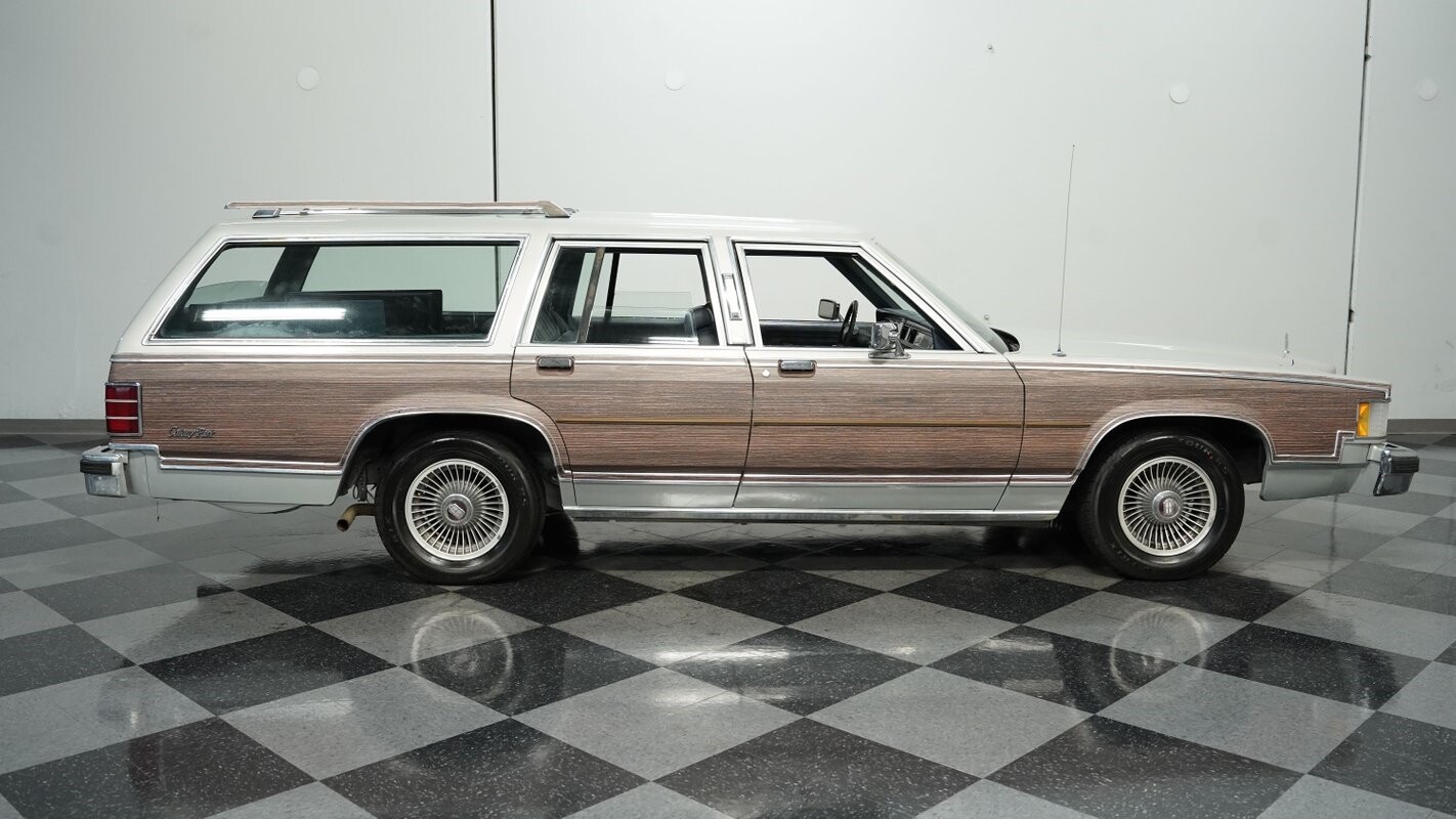 Mercury-Grand-Marquis-1987-Station-Wagon-12