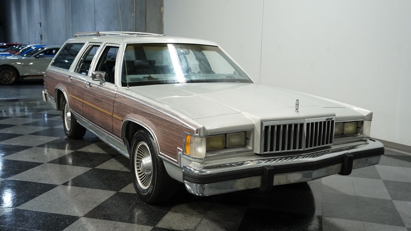 Mercury-Grand-Marquis-1987-Station-Wagon-14