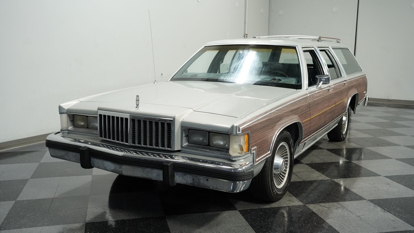 Mercury-Grand-Marquis-1987-Station-Wagon-16