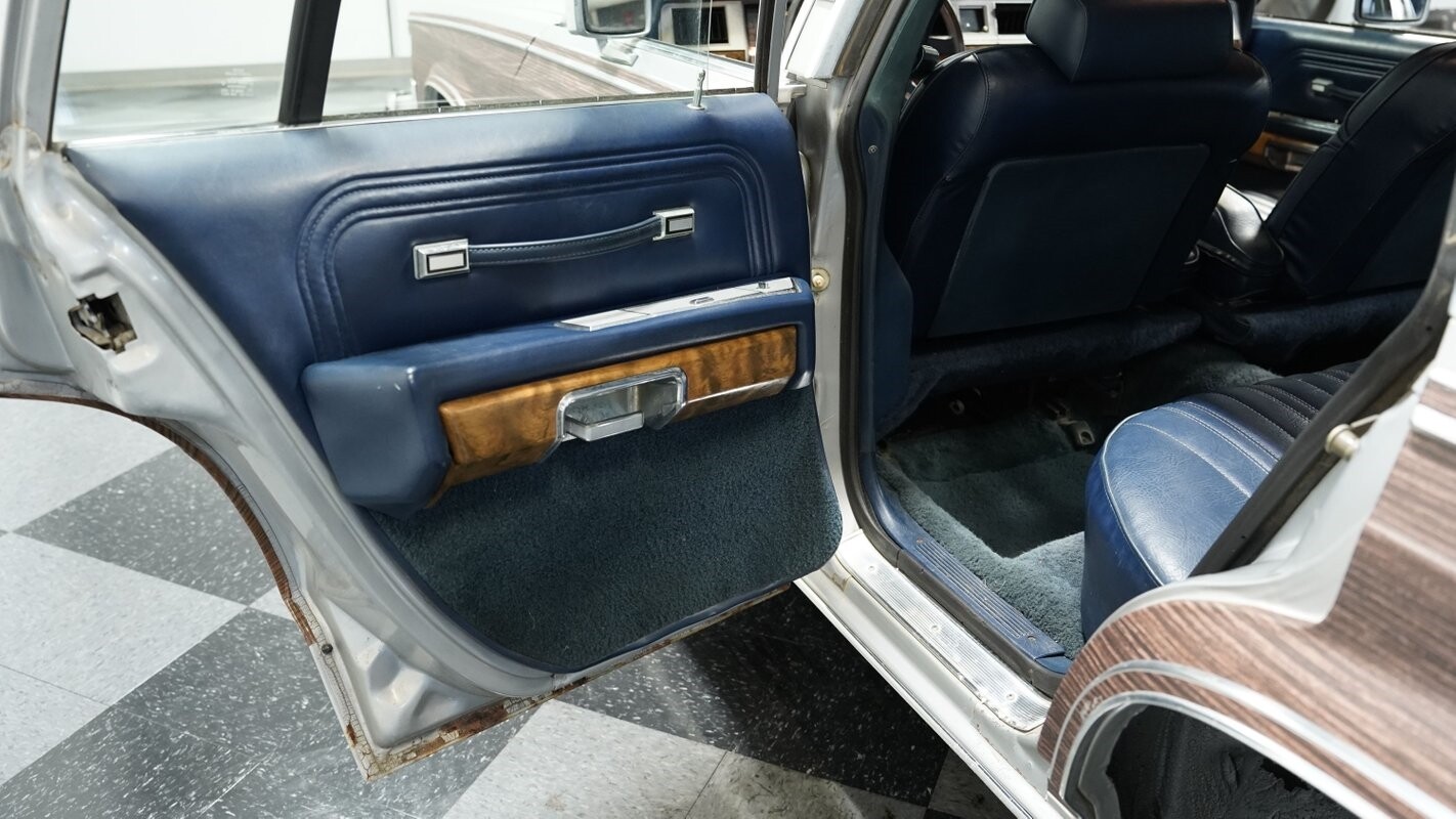 Mercury-Grand-Marquis-1987-Station-Wagon-36