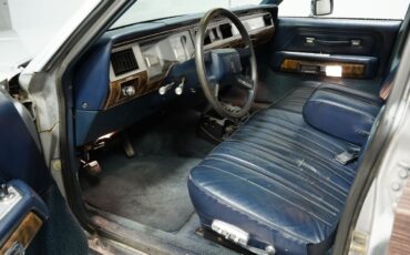 Mercury-Grand-Marquis-1987-Station-Wagon-4