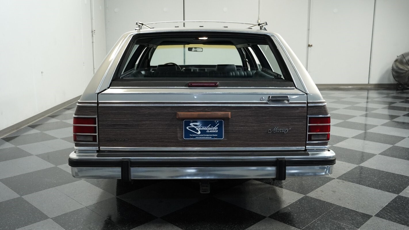 Mercury-Grand-Marquis-1987-Station-Wagon-9