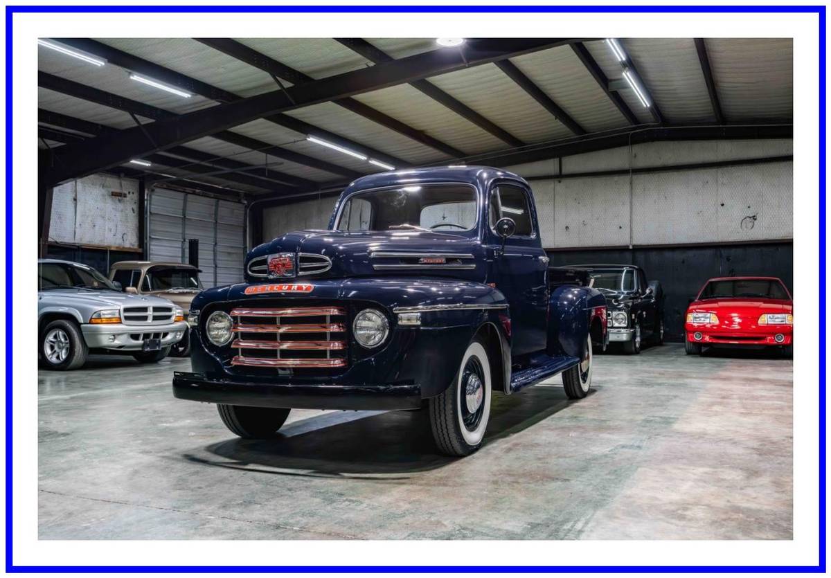 Mercury M47  1948 blue