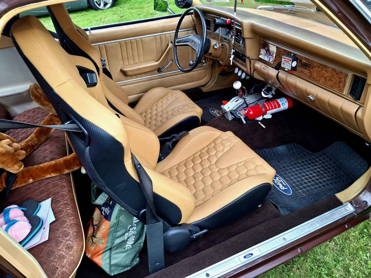 Mercury-Monarch-1976-brown-9