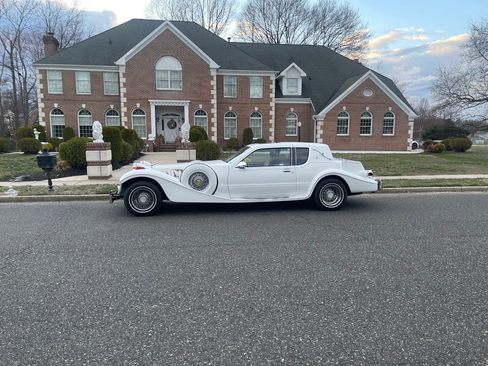 Mercury-Tiffany-Custom-Made-1986-Exotic-2