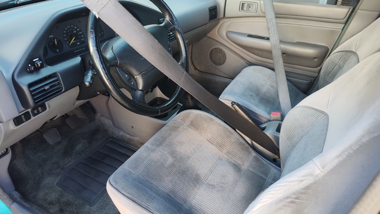 Mercury-Tracer-1994-Sedan-10