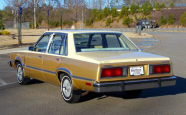 Mercury-Zephyr-1983-Sedan-1