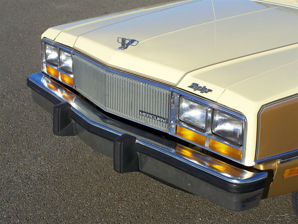 Mercury-Zephyr-1983-Sedan-17