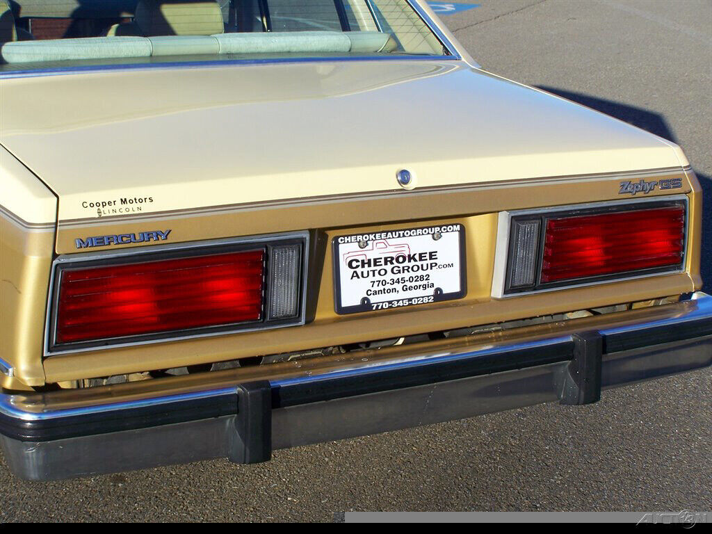 Mercury-Zephyr-1983-Sedan-20