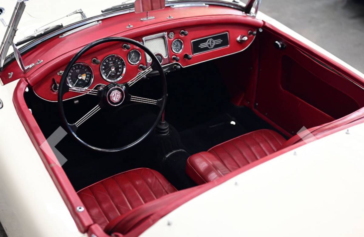 Mg-A-roadster-1962-white-1