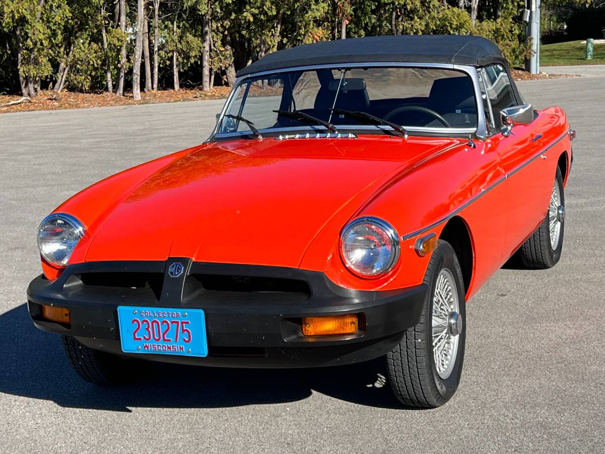 Mg-B-convertible-1980-orange-4