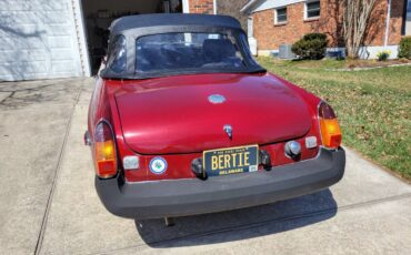 Mg-B-convertible-1980-red-2