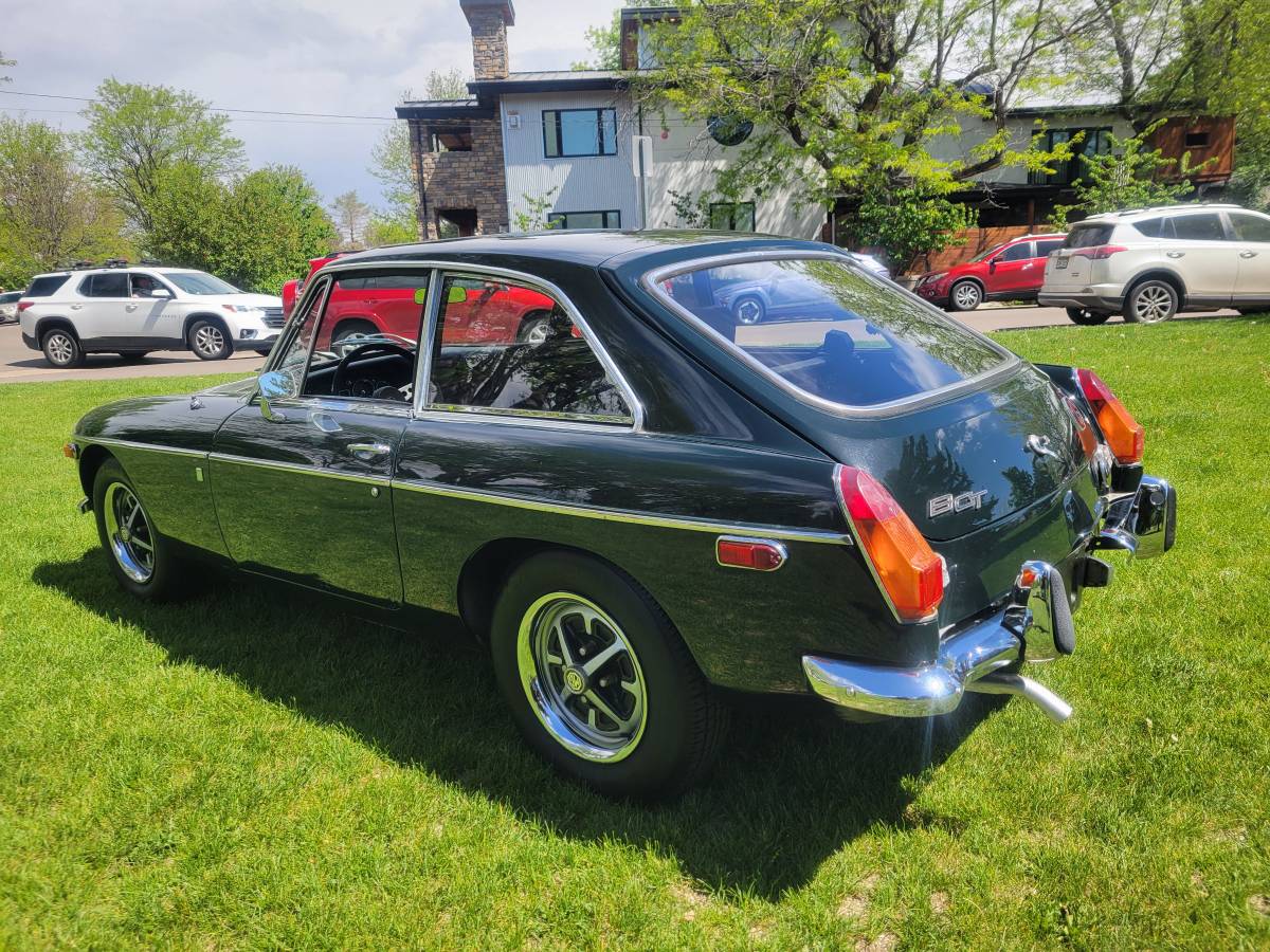 Mg-Gt-1970-green-6