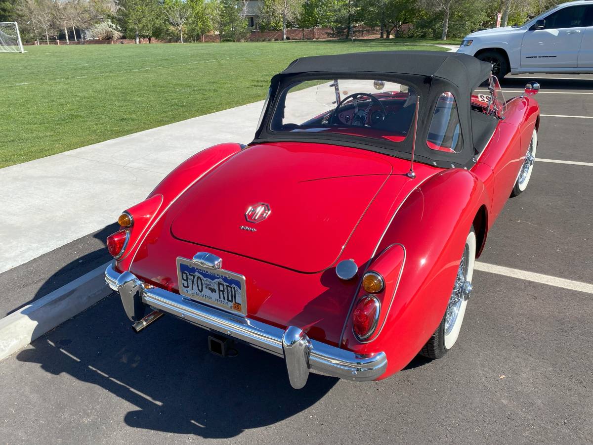 Mg-Mga-roadster-1961-red-4