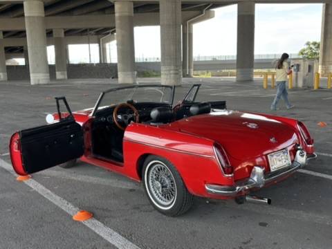 Mg-Mgb-1967-red-9