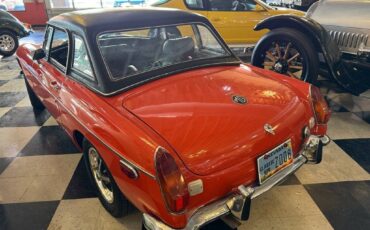 Mg-Mgbiii-1973-red-4