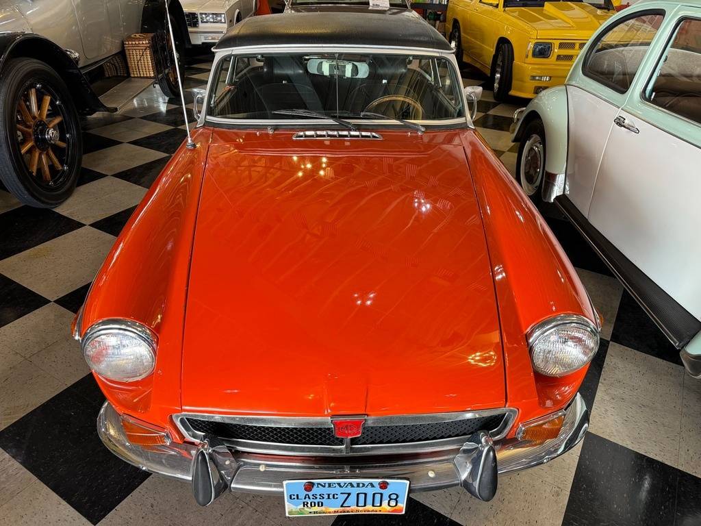 Mg-Mgbiii-1973-red-7