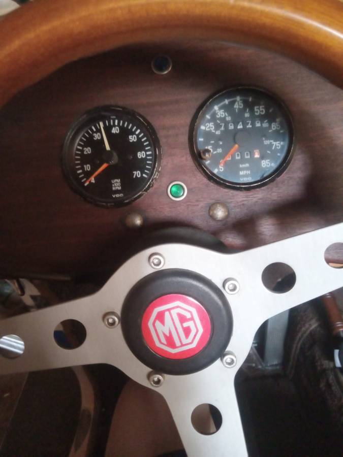 Mg-Td-1952-brown-4