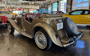 Mg-Td-roadster-1952-grey-1