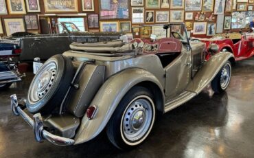 Mg-Td-roadster-1952-grey-2