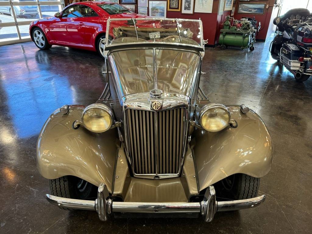 Mg-Td-roadster-1952-grey-5