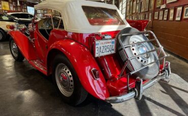 Mg-Td-roadster-1952-red-10