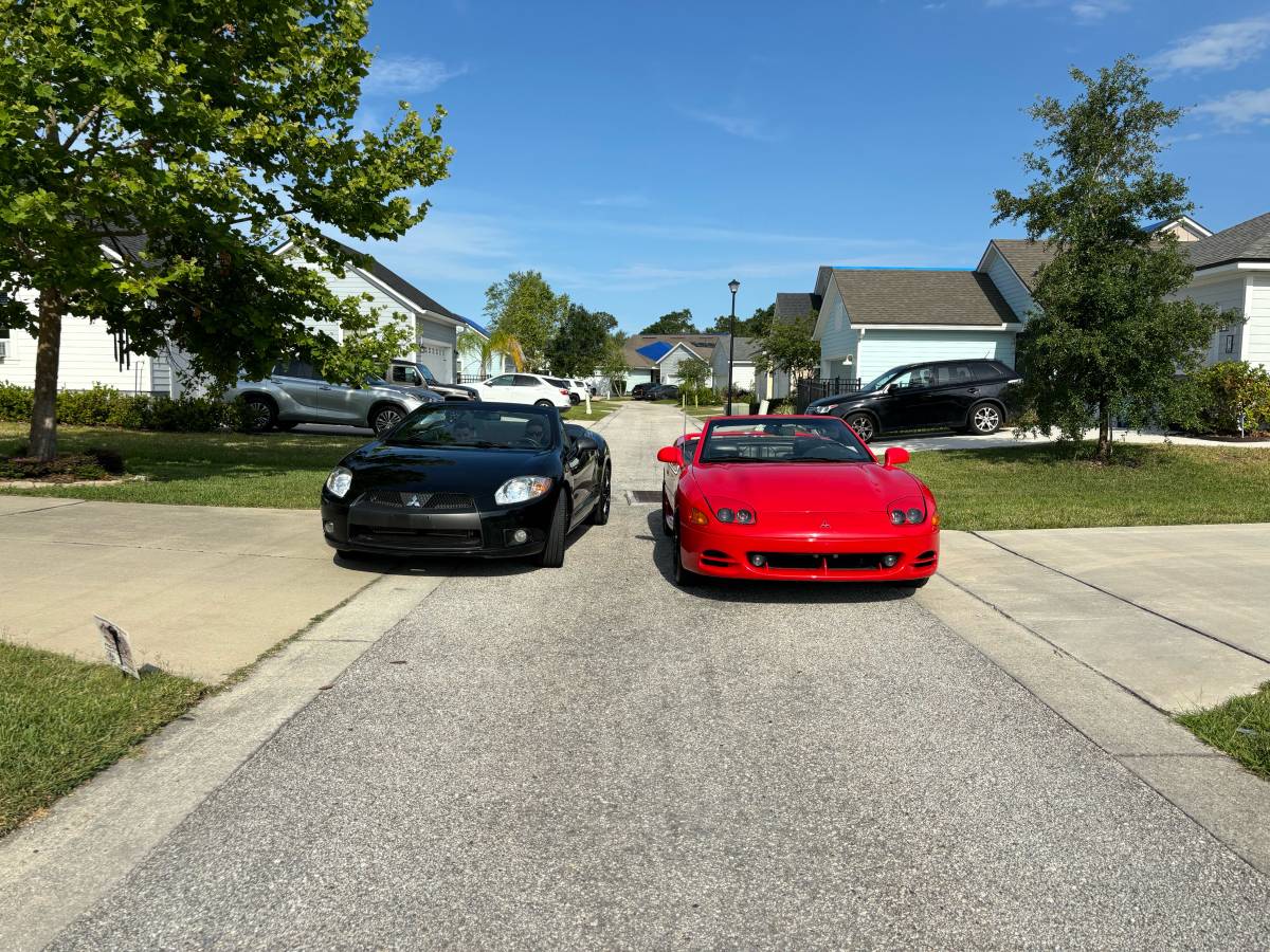 Mitsubishi-3000-gt-spyder-sl-1995-red-4