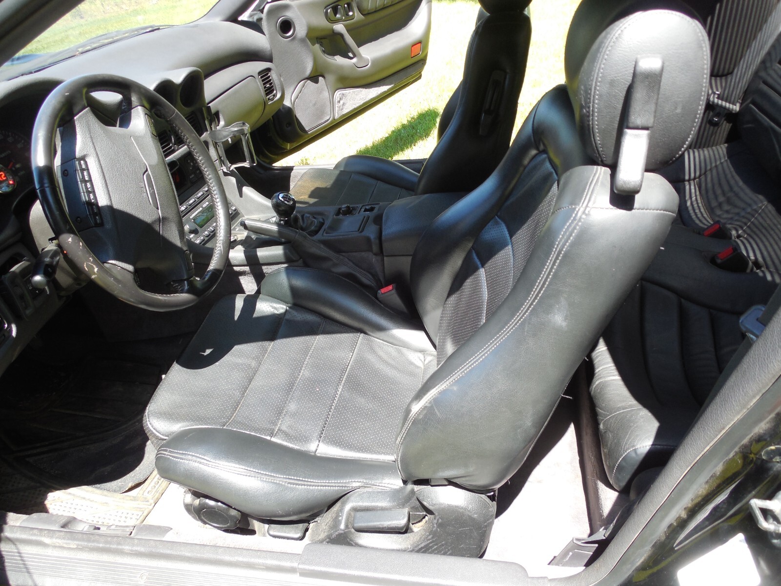 Mitsubishi-3000GT-1991-Hatchback-13