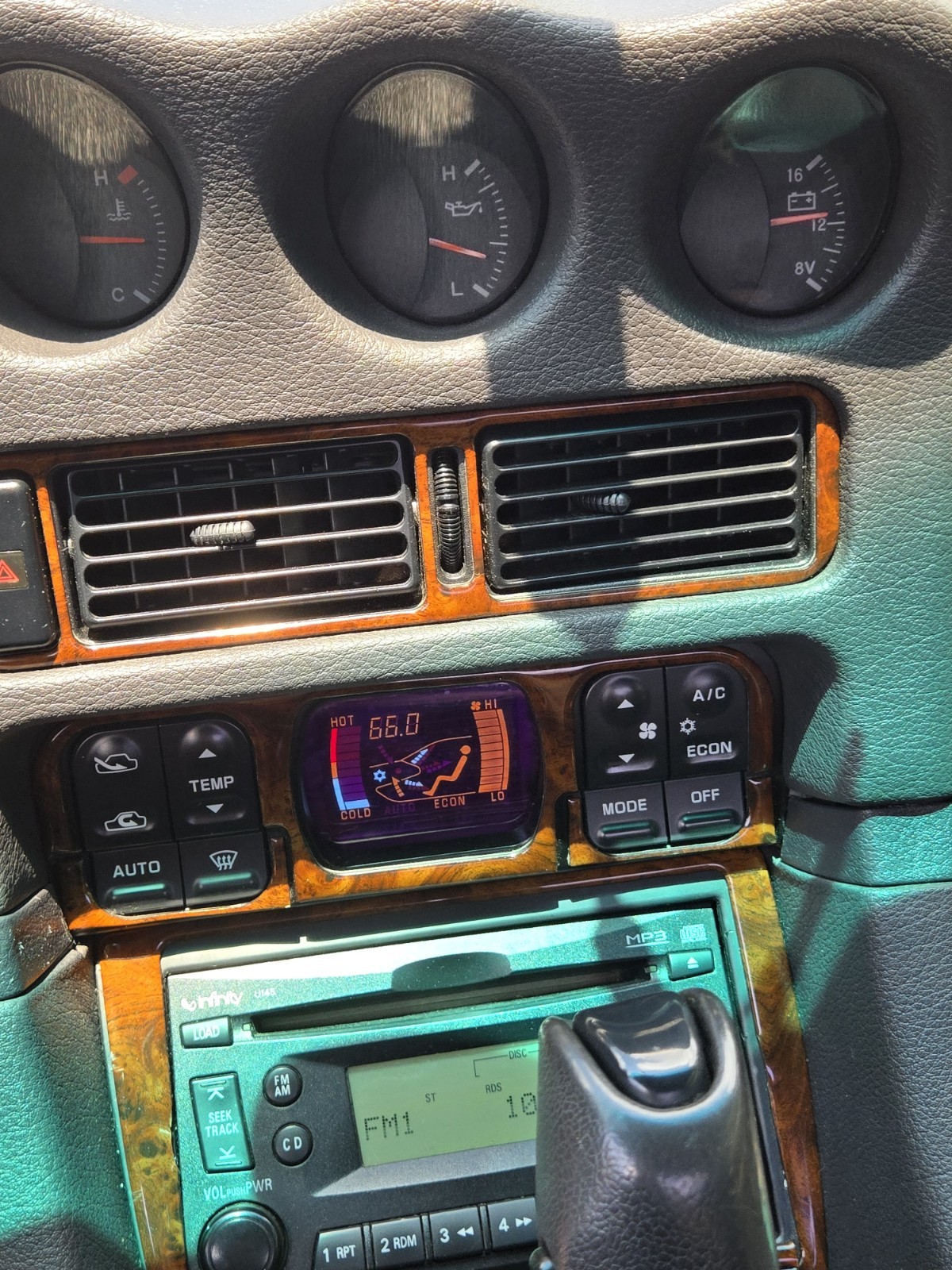 Mitsubishi-3000GT-1995-Hard-Top-Convertible-19