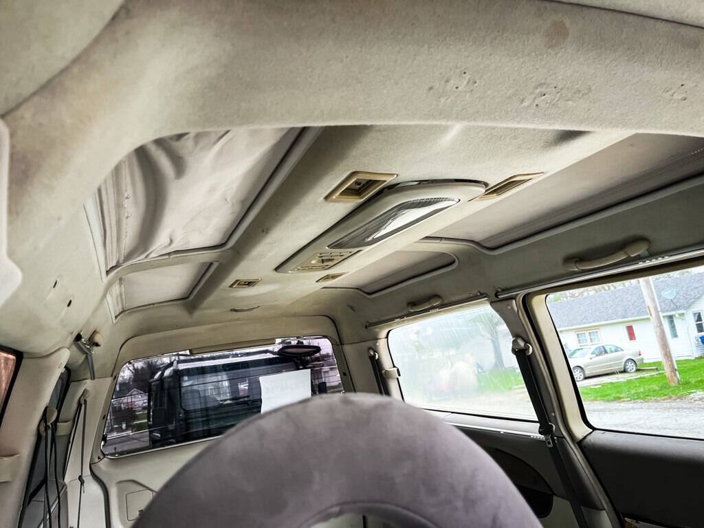 Mitsubishi-DELICA-1994-20