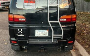 Mitsubishi-Delica-l400-diesel-1994-black-2