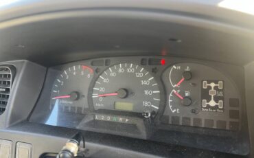 Mitsubishi-Delica-l400-diesel-1994-black-8